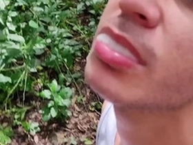 Cavalo de grande porte me comeu e gozou na minha boca