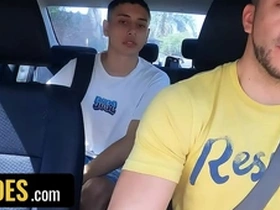 Hunk taxi driver fer froma breeds cute latino uriel simon in the middle of a park - dick rides