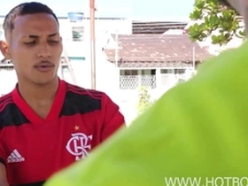 Meu vizinho kozeiro me comeu