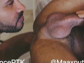 Vizinho veio pedir açúcar e acabou me dando leite (completo no red) @maaxputokarioca
