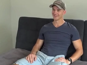 Handsome stud solo jerks cock and cums after casting