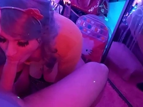 This crossdresser gives the best blowjobs
