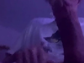 дрочу на видео изменяющей девушки и кончаю