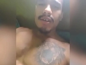 Marcelo pauzao batendo e gozando na cama