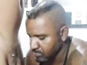 Fudeu meu cu depois do futebol e gozou dentro
