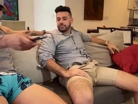 Chupando meu cunhado hetero