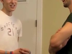 Jock gives some nice anal to young twink in his car shop