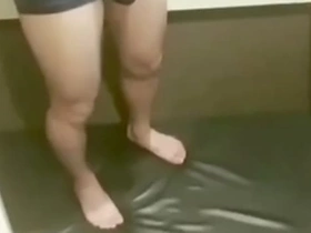 　通常時からフル勃起