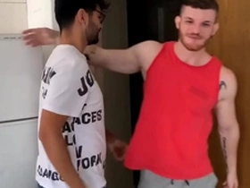 Minha mulher viajou meu amigo me chamou pra da uma ajuda - marcos goiano