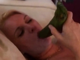 Milf solo