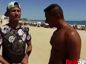 Fudendo o primo novinho depois da praia