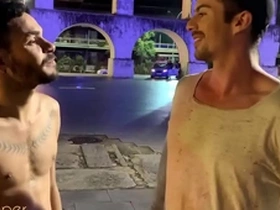 Fui dar um passeio e acabei socando impiedosamente bareback