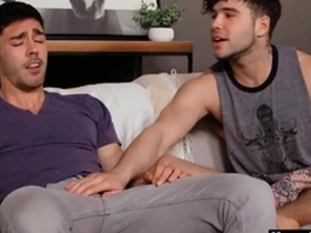 Straight guy needs gay roommate's help