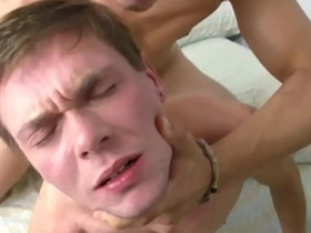 Brokestraightboys: leo first time bottoming